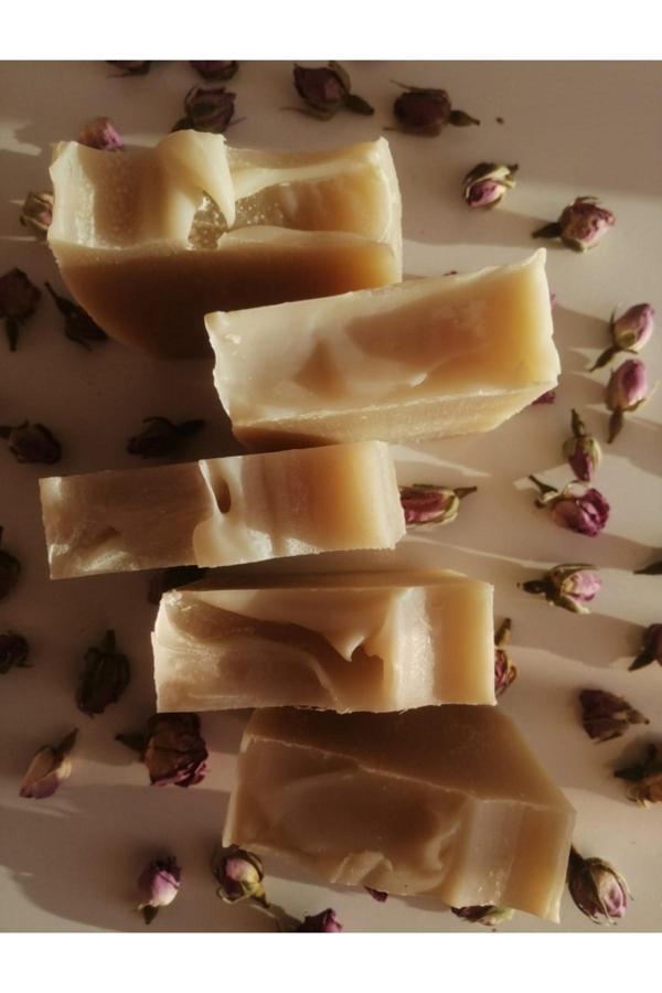 Kizilelmada Güçlü Ve Parlak Saçlar İçin 11 Doğal Yağlı Sabun 100 Gr – El Yapımı - Image 1