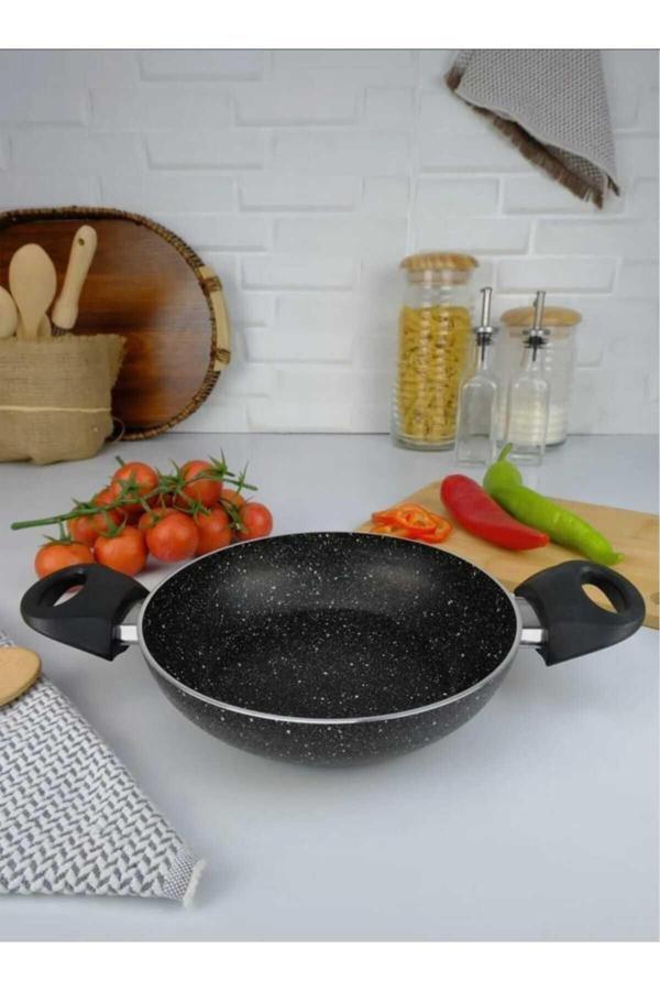 Kizilelmada 22 Cm Siyah Granit Kulplu Tava – Yapışmaz Ve Dayanıklı Yüzey - Image 1