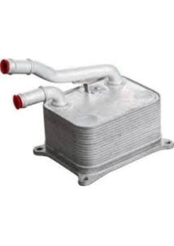 Audi A8 Quattro 4.2 FSI 2006 Sonrası Yağ Soğutucusu - Image 1