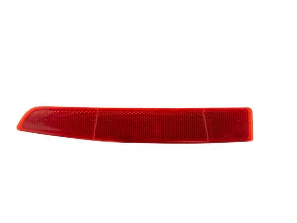Volkswagen Jetta 2015 2018 Tampon Reflektörü Arka Sağ - Image 1