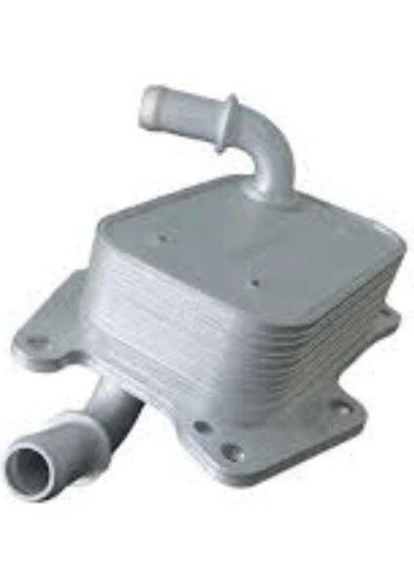 Mercedes Benz C Serisi E Serisi Sprinter C200 2000 Sonrası Tek Yağ Soğutucusu - Image 1