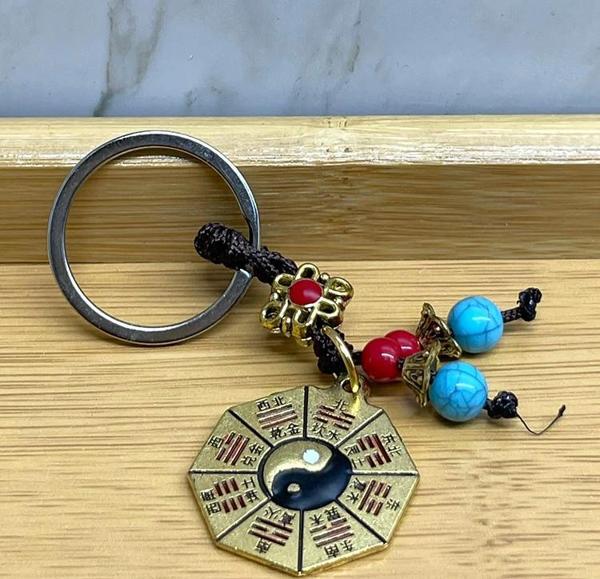 Metal Renkli Yin Yang Anahtarlık - Image 1