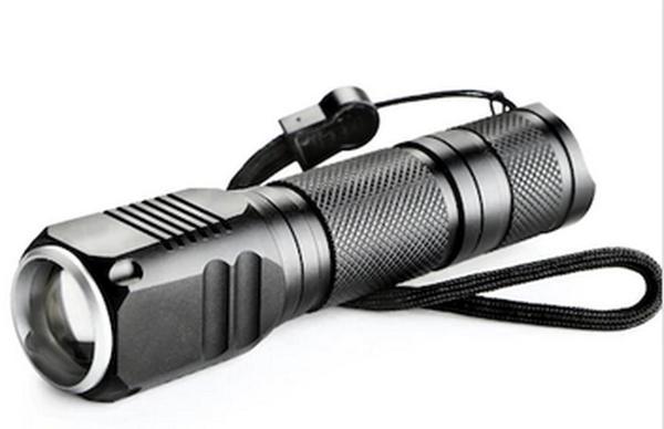 F.B.I F-82 T6 Led Zoomlu 2000 LM Yüksek Işık Şarjlı El Feneri - Image 1