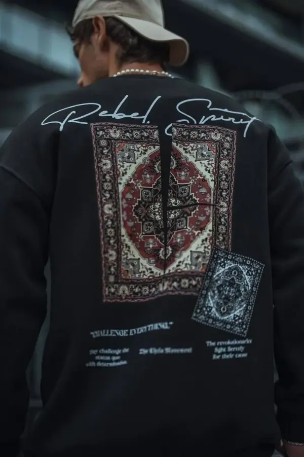 Uzun Kol Bisiklet Yaka Baskılı SweatShirt - Siyah - Image 1
