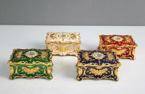 Swaroski Taşlı Kutu Alk4298 - Image 1