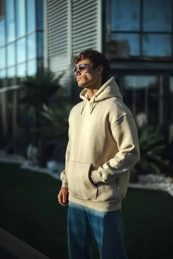 Üç İplik Penye kapüşonlu Basic SweatShirt - Bej - Image 1