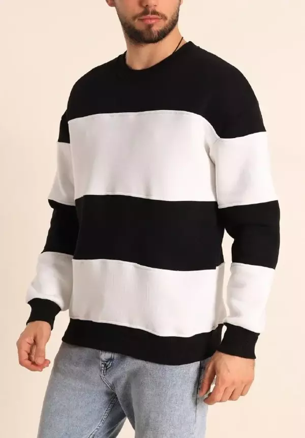 Parçalı Bisiklet Yaka Baskılı SweatShirt - Siyah - Image 1