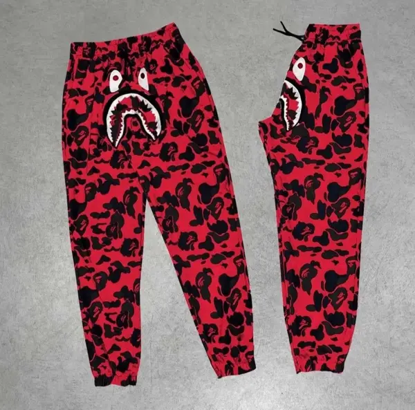 Unisex Pubg Bape x Shark Eşofman Altı - Kırmızı - Image 1