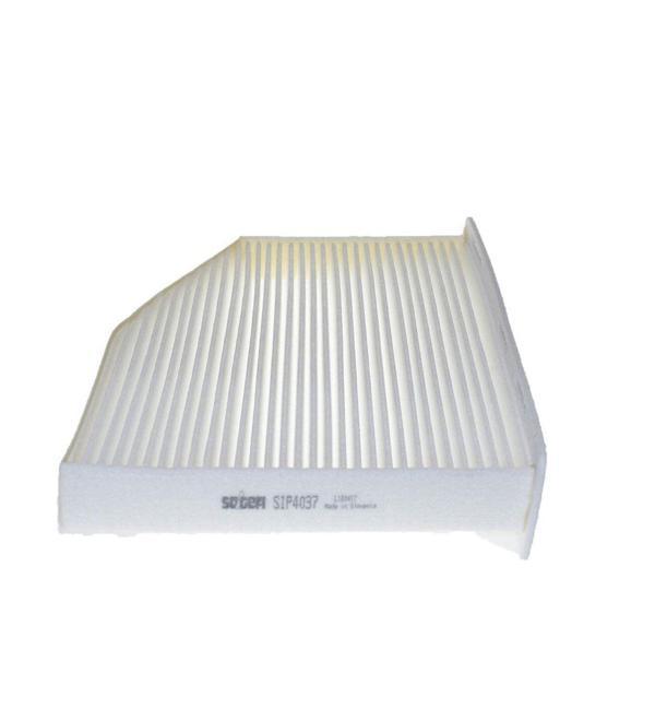 Volkswagen Golf 5 / Passat / Jetta / Caddy / Audi A3 / Seat Leon 2004 Sonrası Polen Filtresi (Karbonlu) - Image 1