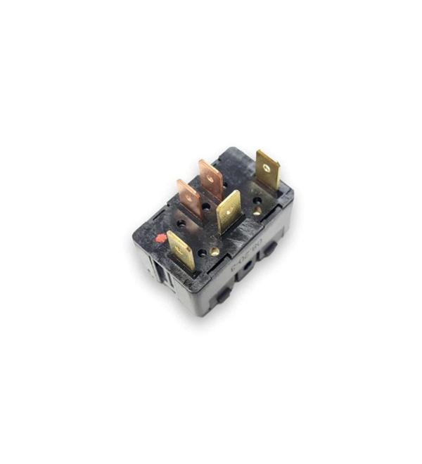 Audi A80 A100 A6 1994 Sonrası Cam Açma Düğmesi Tekli - Image 1