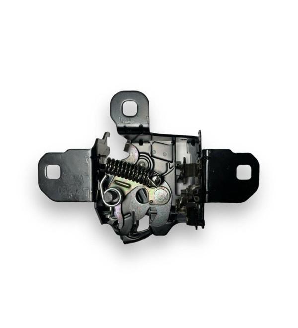 Volkswagen Golf4 Kaput Kilidi Bora 98 Sonrası - Image 1