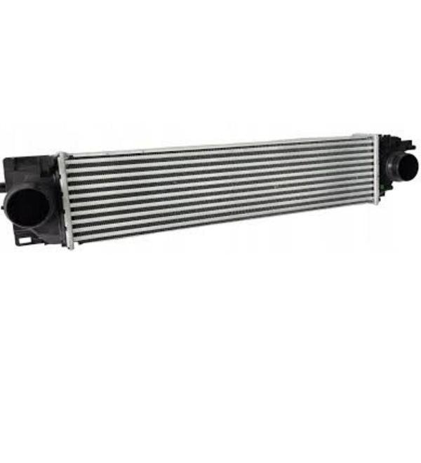 Volvo XC40 D4 T5 2017 2021 Turbo Radyatörü Intercooler 619X147X76 - Image 1