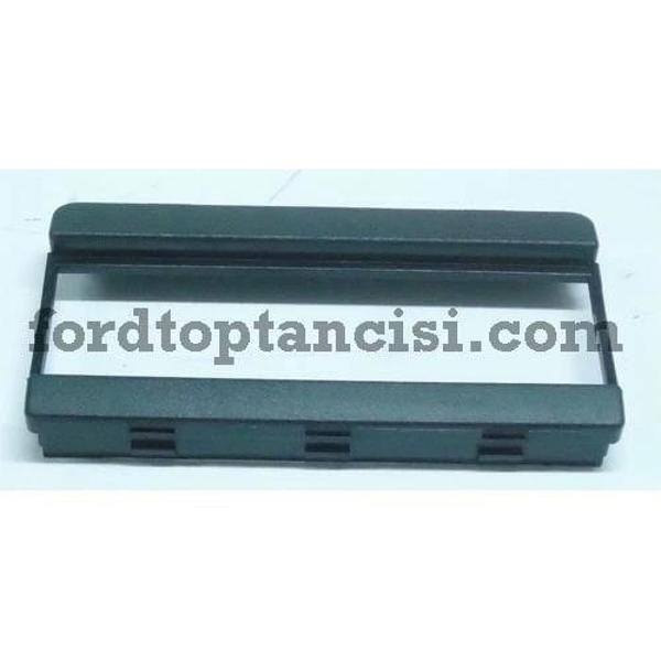 Radyo Teyp Çerçevesı Ford Transıt V184 Bm 01- (Oem No: Yc15 18933 Ab) - Image 1