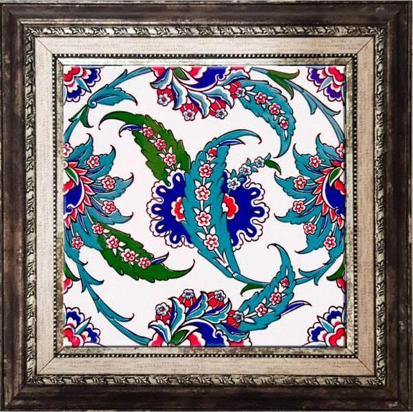 Armada Çini 20x20 Cm Ac 1 Hançer Yaprak Çerçeveli Kütahya Çini Pano - Image 1