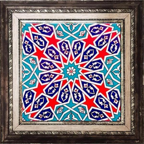 Armada Çini 20x20 Cm Ac 28 Geometrik Desenli Iznik Kırmızı Çini Pano - Image 1