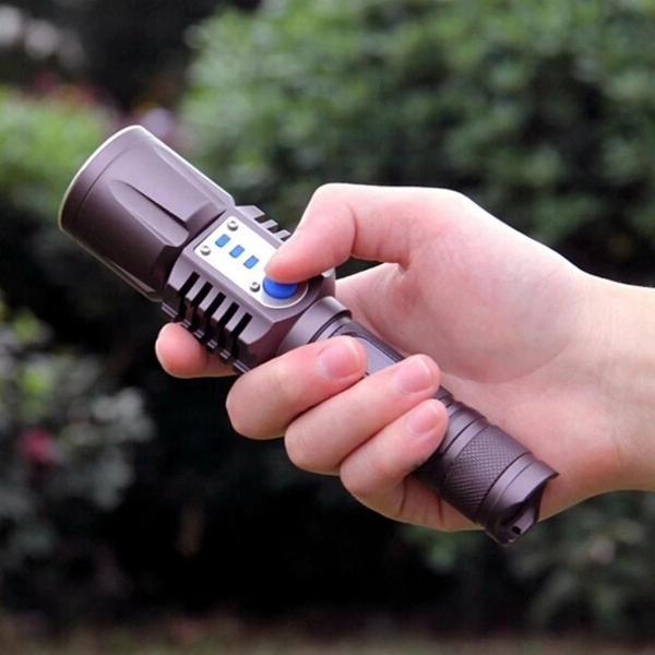 Baretta BRS18 Oto Şarjlı T6 Led 3000 Lümen El Feneri - Image 1