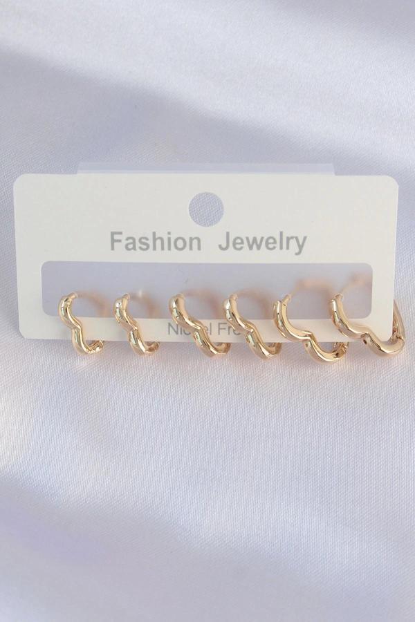 Pirinç Gold Renk Kalp Model Küpe Seti - Image 1