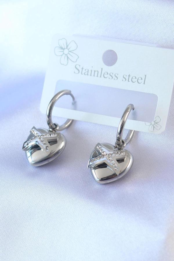 316L Çelik Gümüş Renk Zirkon Taş Detay Kalp Model Kadın Küpe - Image 1