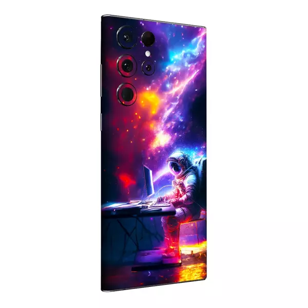 Papscover Samsung S22 Ultra Kaplama Nebula Astronot - Image 1