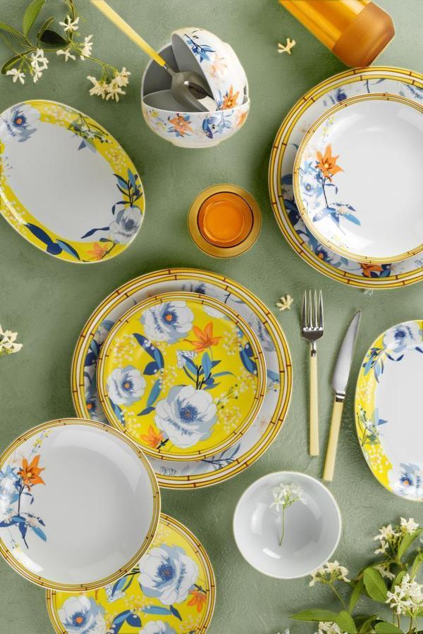 Kütahya Porselen Flora 50 Parça Yemek ve Kahvaltı Takımı - Image 1