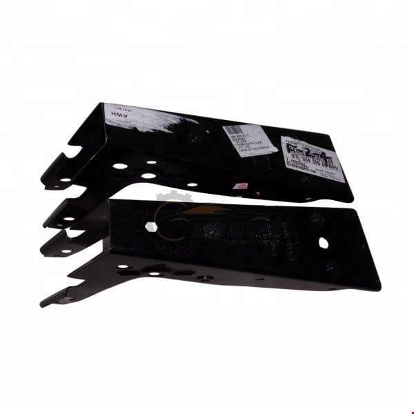 PORSCHE - ÖN ÇAMURLUK BAĞLANTI BRAKETİ SOL PANAMERA 2010- - 97050435504 - Image 1