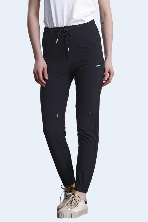 Slazenger NADIYA Kadın Cepli Dar Paça Siyah Eşofman Altı - Image 1