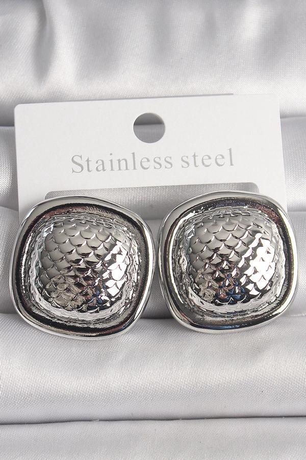 Pirinç Gümüş Renk İşlemeli Kare Model Kadın Küpe - Image 1