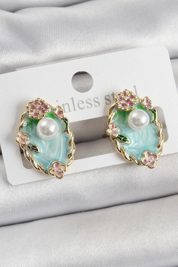 Pirinç Yeşil Mineli İnci Detaylı Sanatsal Portre Model Gold Renk Kadın Küpe - Image 1