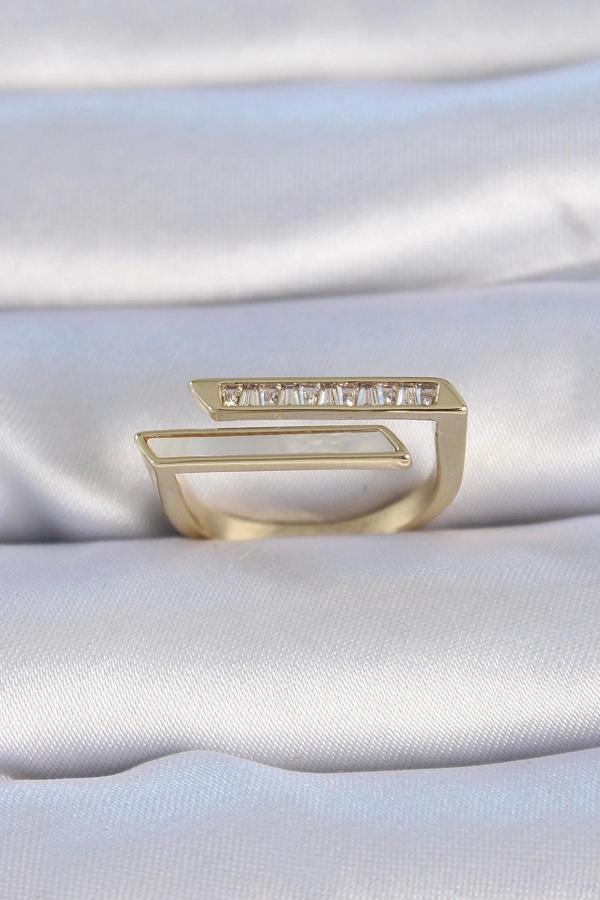 Pirinç Gold Renk Zirkon Taşlı Beyaz Sedef Detay Kadın Yüzük - Image 1