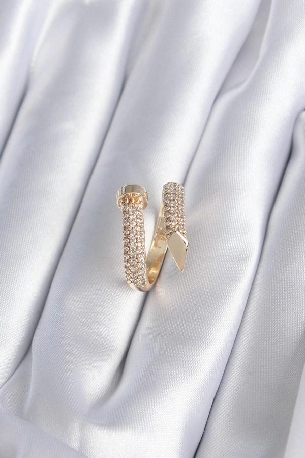 Pirinç Gold Renk Çivi Model Zirkon Taşlı Kadın Yüzük - Image 1