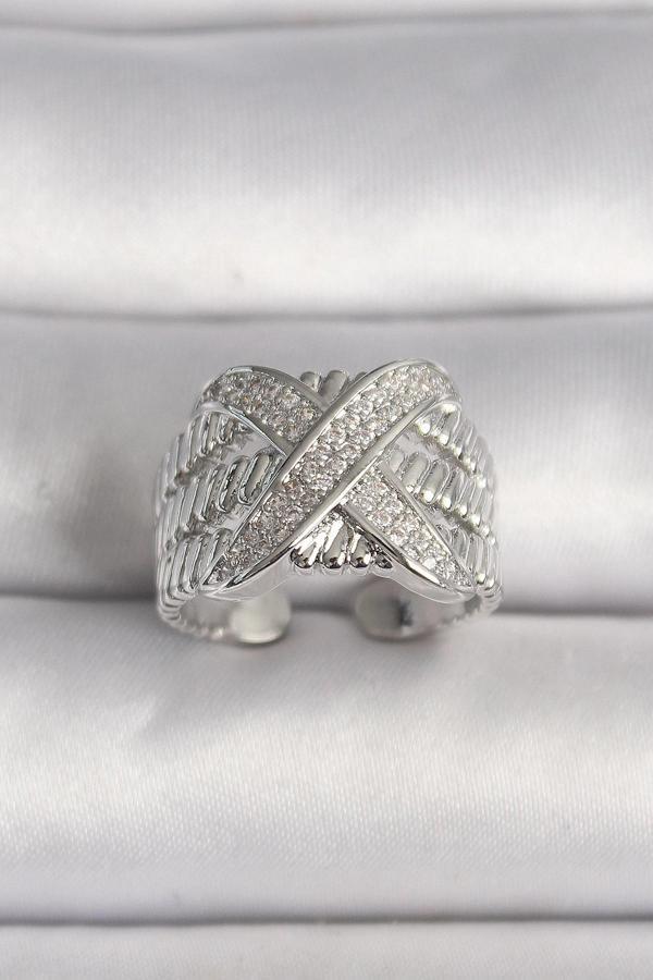 Pirinç Gümüş Renk Ayarlanabilir Zirkon Taşlı X Model Kadın Yüzük - Image 1