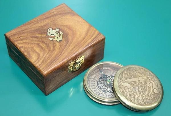 Ahşap Kutulu Pirinç Pusula 16222 - Image 1