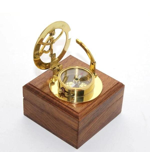 Ahşap Kutulu Pusula 2028/2.5 - Image 1