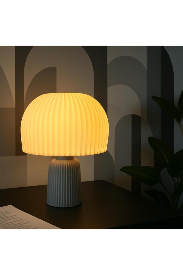 Plasfire Modern Masa Lambası - Image 1
