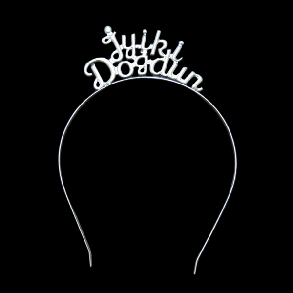 İyiki Doğdun Gümüş Renkli Metal Taç - Image 1