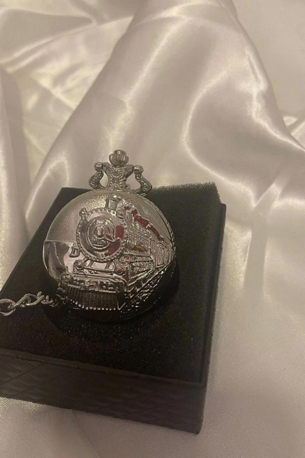 Gümüş Saat Köstekli Saat Trenyolu Tren  Kabartmalı Pilli - Image 1