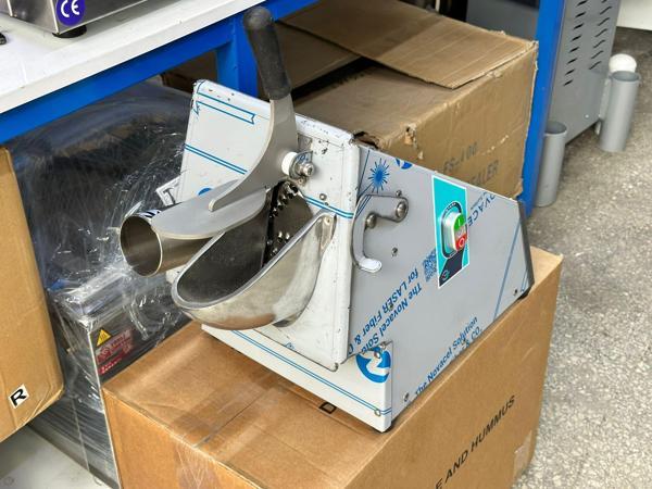 Bosfor 6 Bıçaklı Sebze Doğrama Dilimleme Makinesi - Image 1