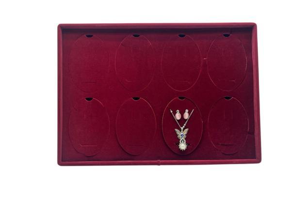 Süet Kumaş Bordo 34-24 Cm Ayaklı 8 Pedli Kolye Tabla Stand - Image 1