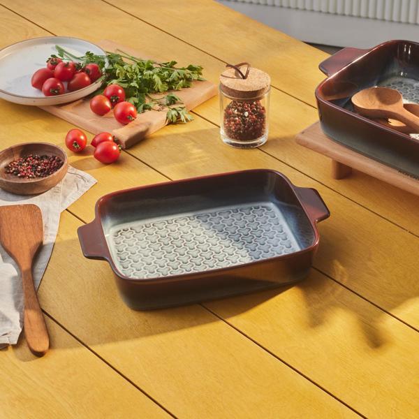 Karaca Culina Reaktif Fırın Kabı Bordo 31 cm - Image 1