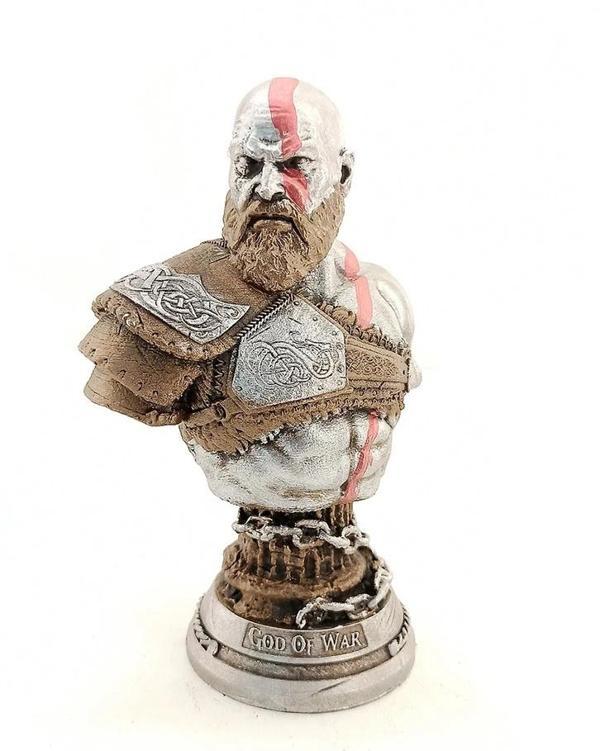 Polyester Kratos Büst Küçük 100 - Image 1