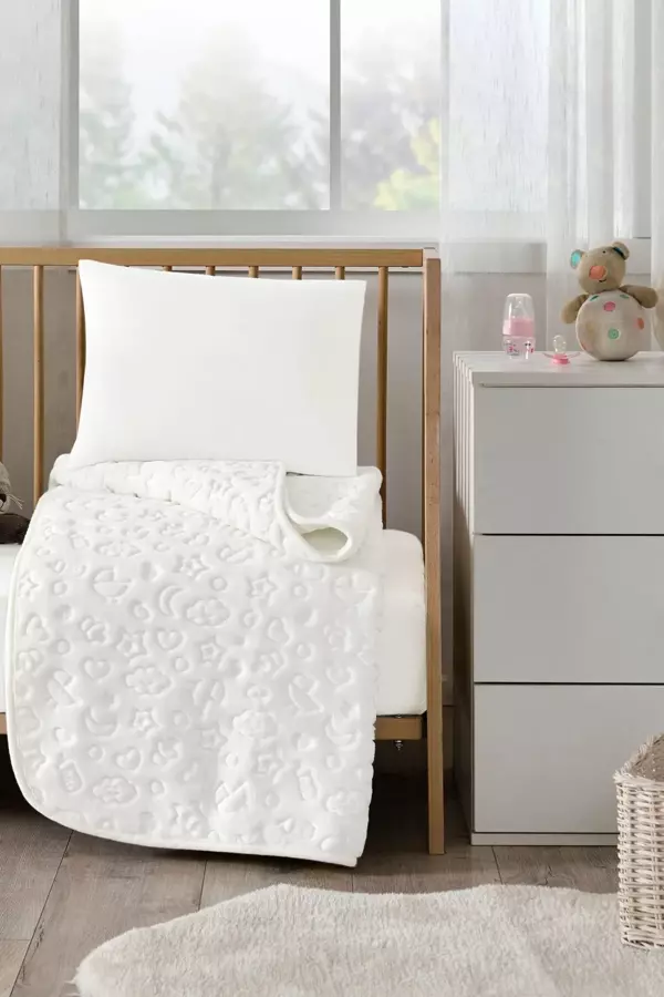 Özdilek Krem Embos Peluş Bebek Battaniye 100x120 - Image 1