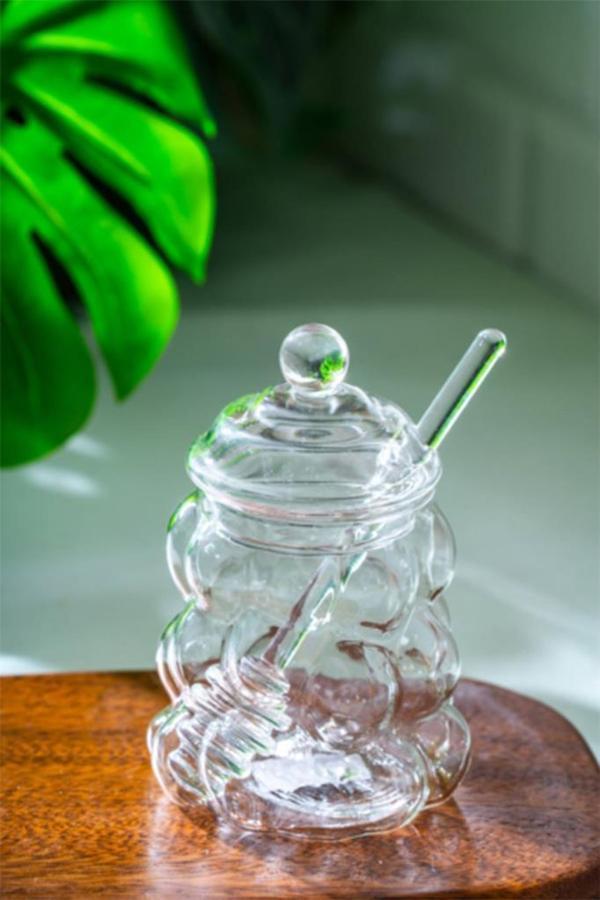 Kaşıklı Borosilikat Cam Bal Kavanozu - Kapaklı Boncuk Şekilli Reçellik Bal Reçel Kavanozu 400ml - Image 1