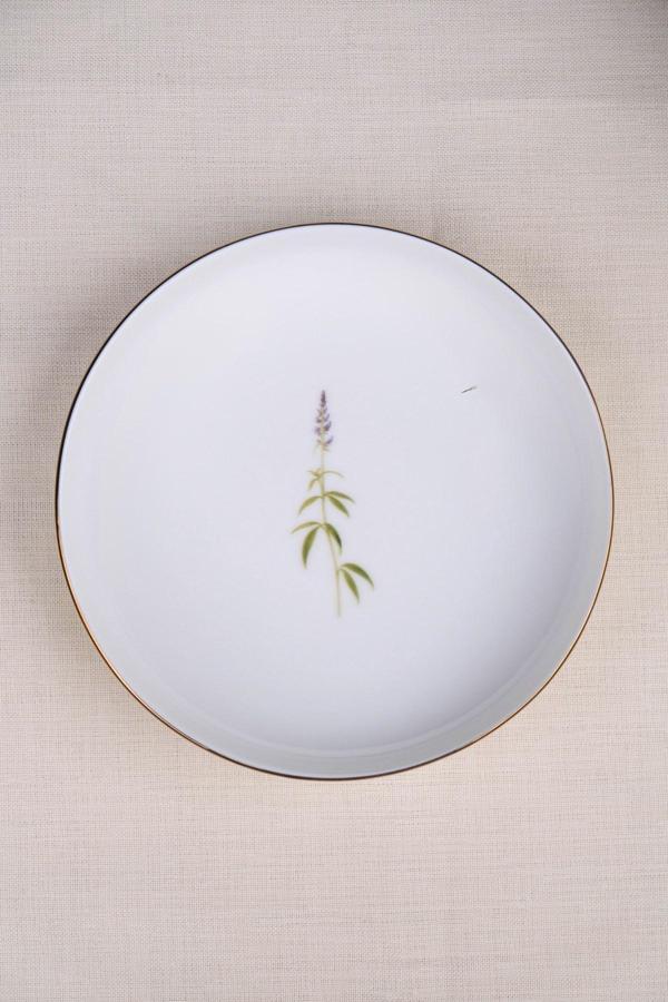 Tabak Evi Porselen Natura Salkım Altın Yaldız Çukur Tabak 18,50cm Tekli - Image 1