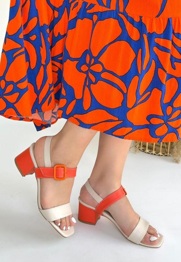 Bej Cilt Turuncu Detaylı Turuncu Topuklu Topuklu Ayakkabı - Image 1