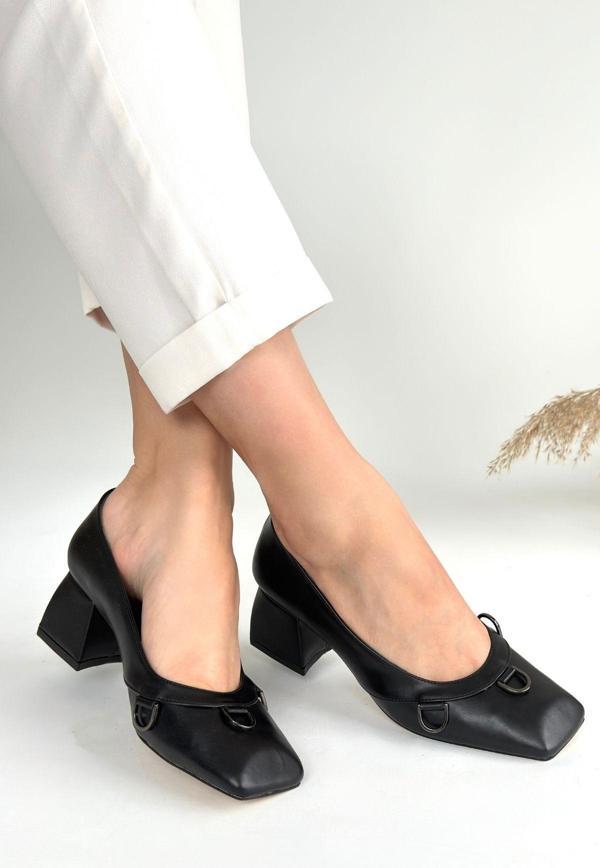 Siyah Cilt Topuklu Ayakkabı - Image 1