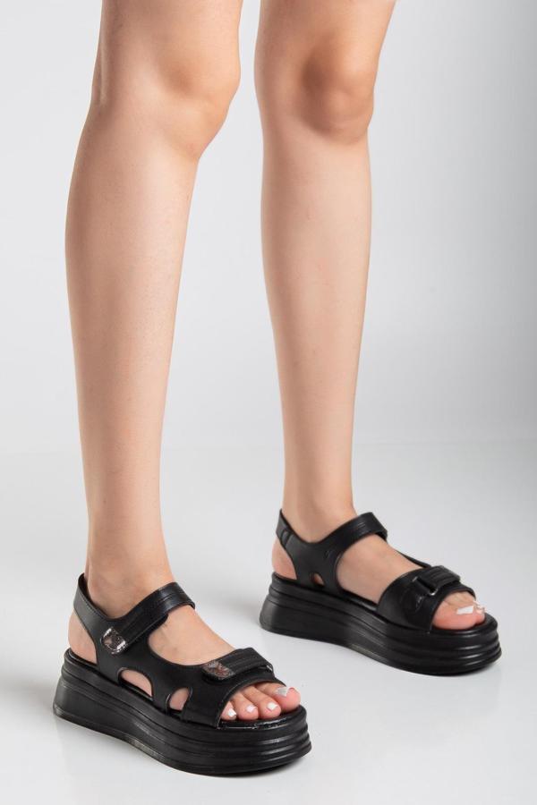 Siyah Cilt Cırt Cırtlı Sandalet - Image 1