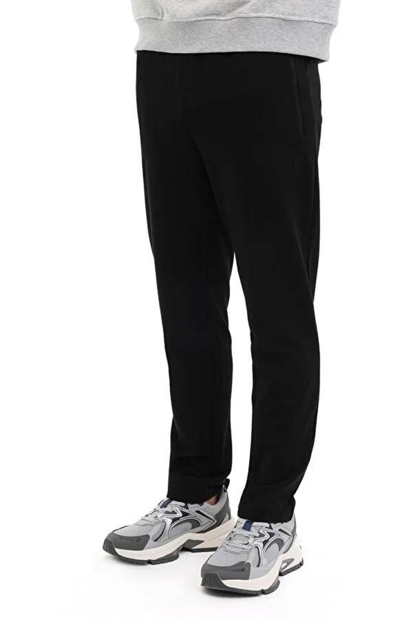 Lumberjack Mb Ct121 T.Pant 5Pr Siyah Erkek Eşofman Altı A102024336 - Image 1