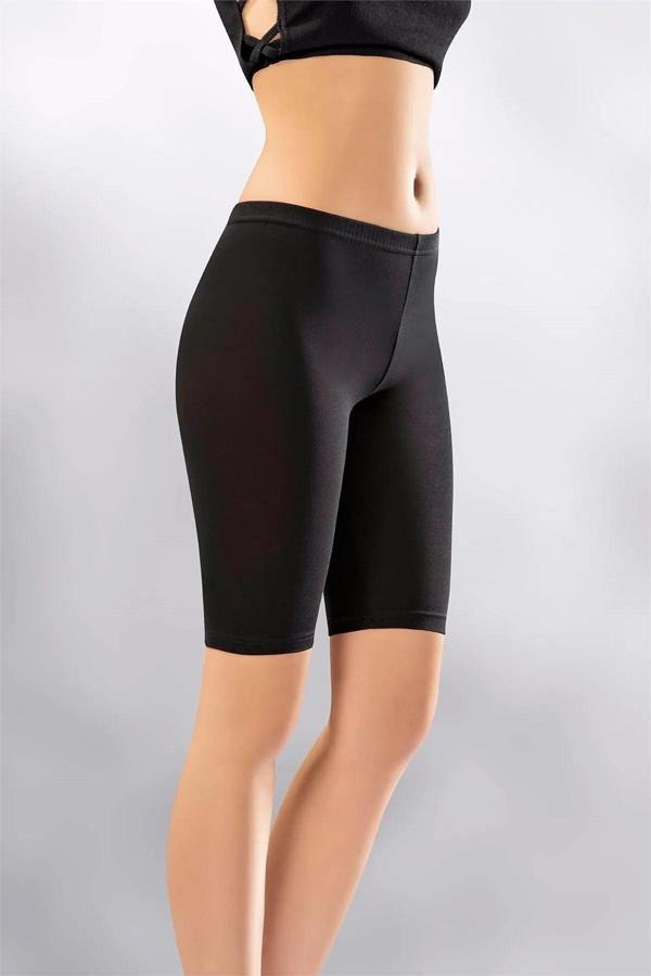 Kota Kadın Siyah Penye Elastan Düz Desensiz Yüksek Bel Dizüstü Kısa Tayt - Image 1
