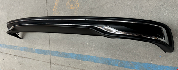 Audi A6 Arka Tampon Spoiler Seti (Çıtalar İLe) 2023 Sonrası Uyumlu - Image 1