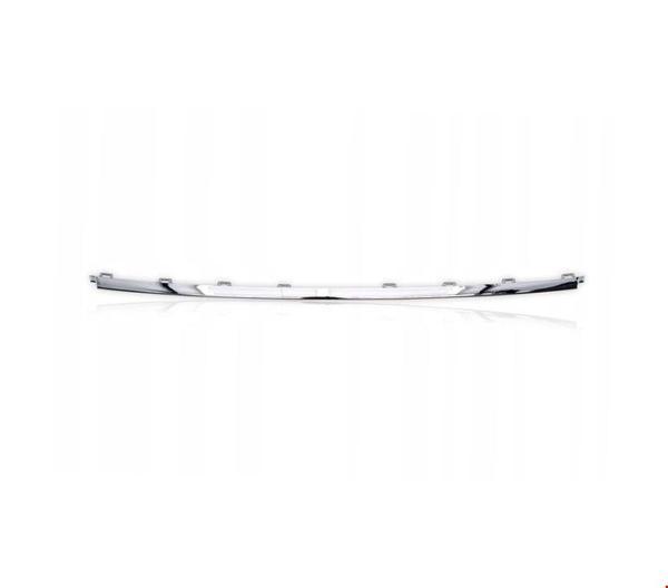 Volkswagen Golf 8 Ön Tampon Orta Nikelaj 2020 Sonrası Uyumlu - Image 1